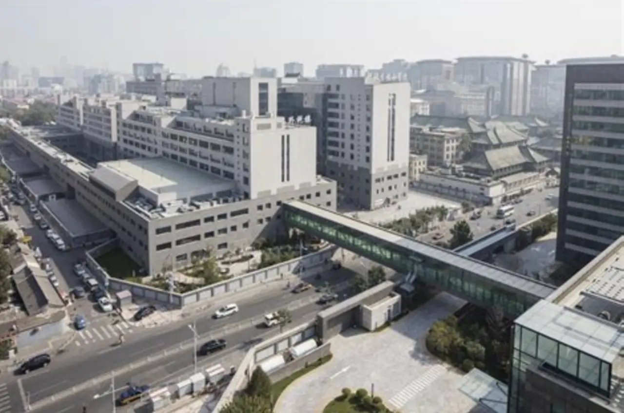Peking Union Medical College Hospital, photo 4