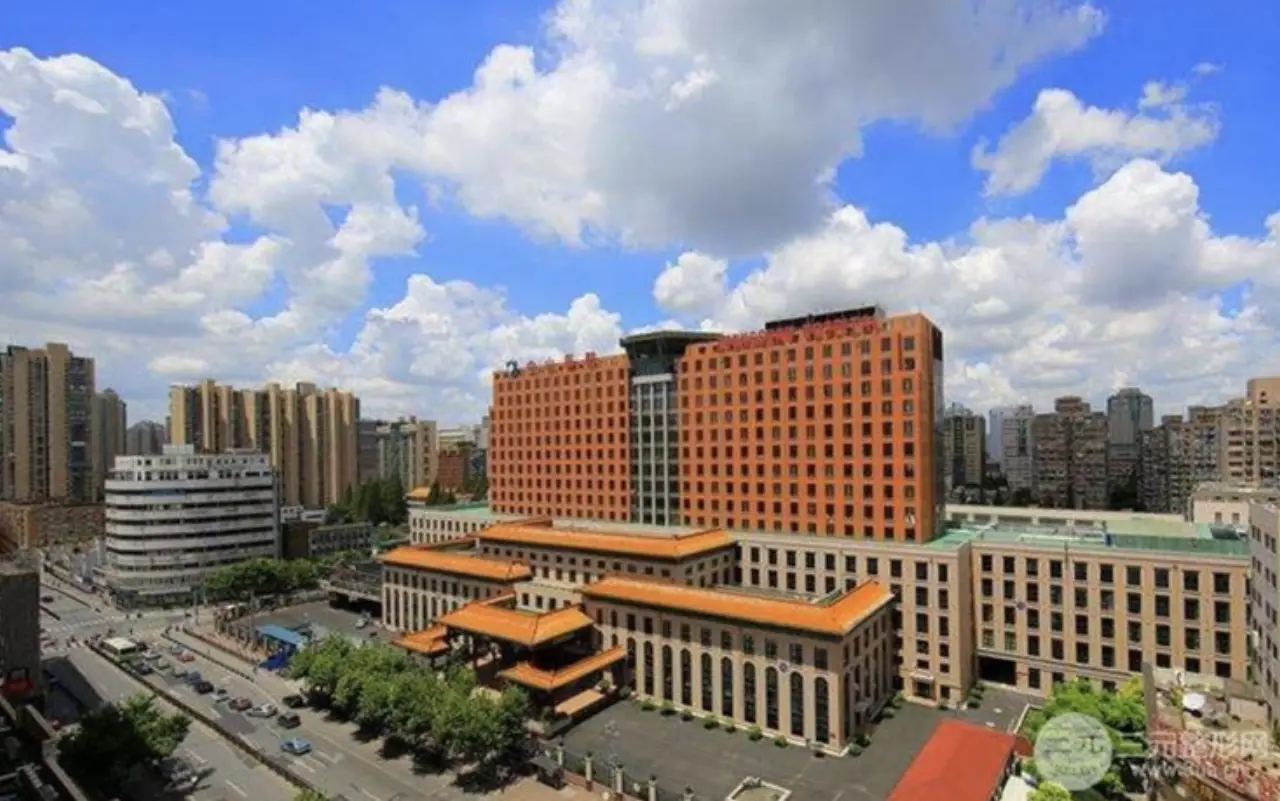 Zhongshan Hospital, Fudan University, photo 2